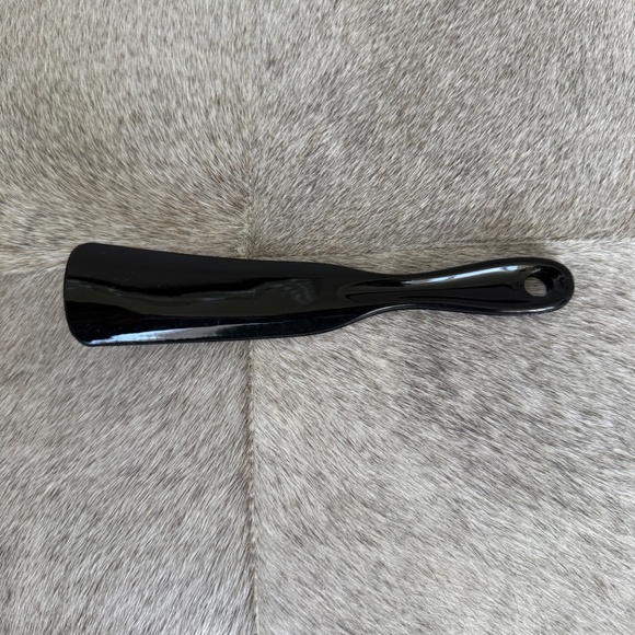 GUCCI SHOE HORN - Picture 2 of 3